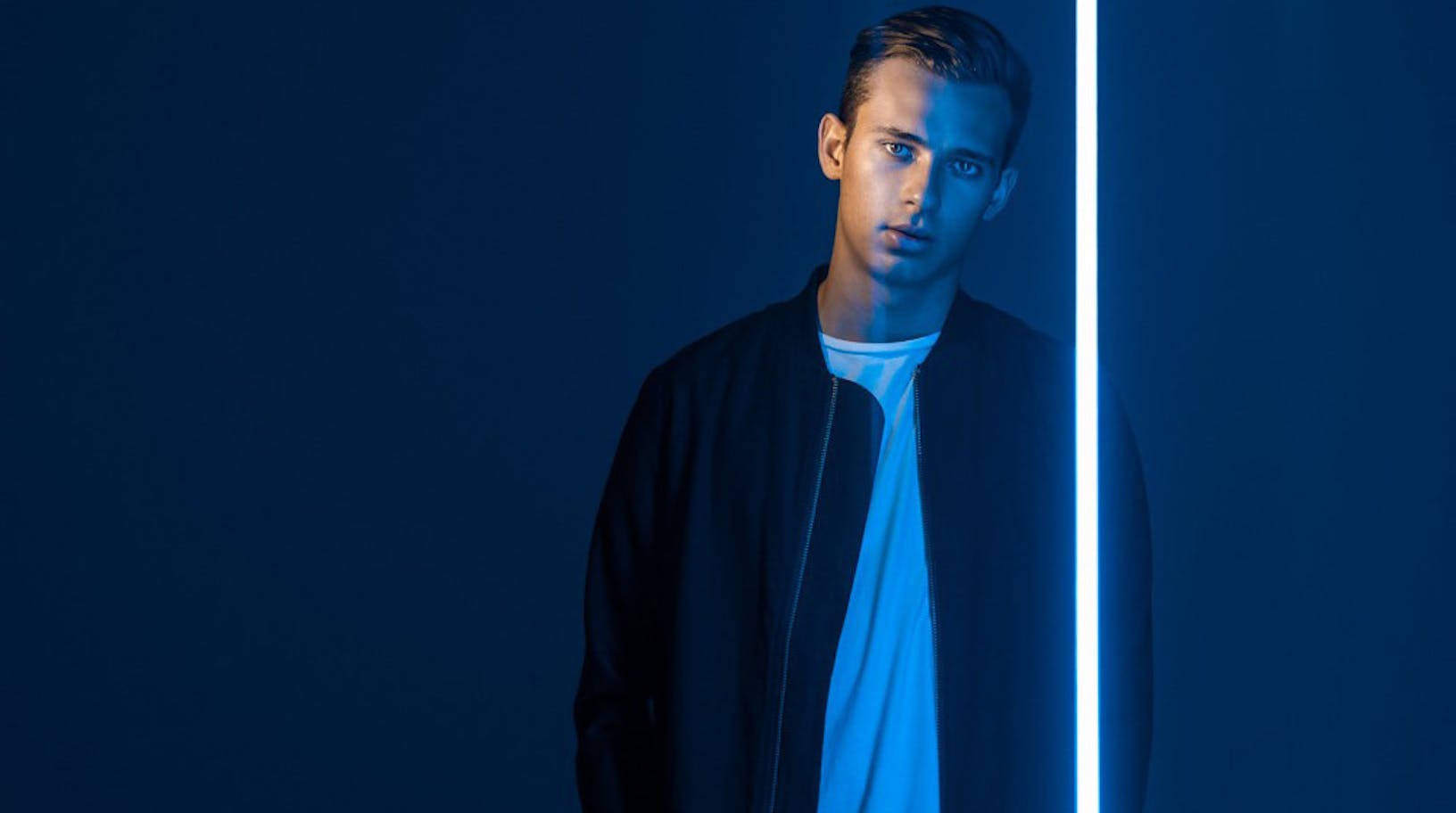 Flume claims second #1 album with Skin
