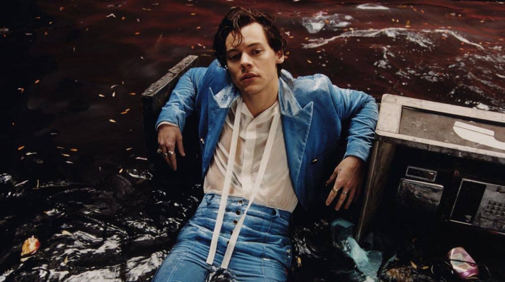 Harry Styles scores debut #1 album