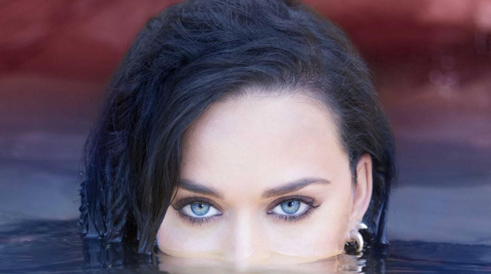 Rise gives Katy Perry fourth #1