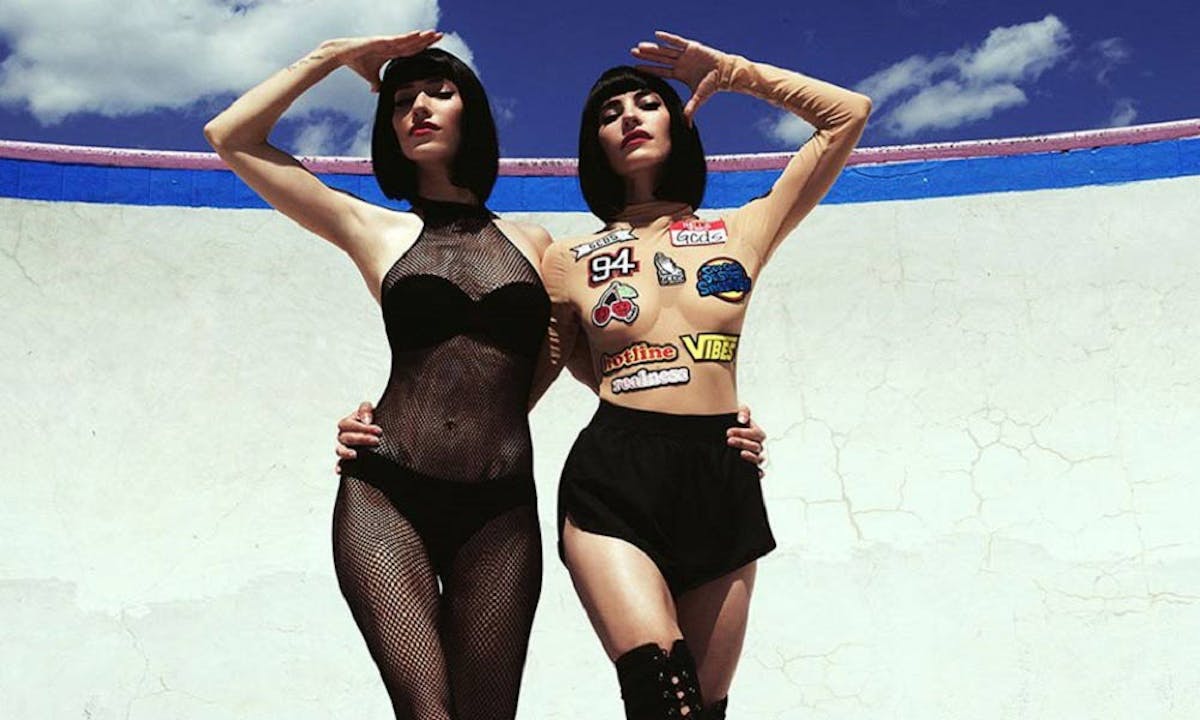 In My Blood Lands The Veronicas Third 1 Aria